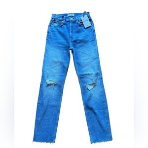 RE/Done jeans BNWT 70s stovepipe style.  Size 24.